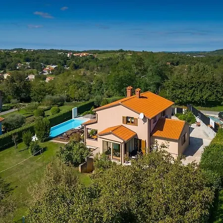 Brdo By Istrialux * Trviz