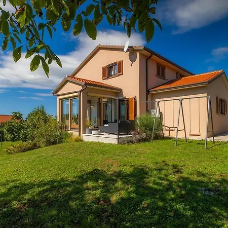 Brdo By Istrialux * Trviz