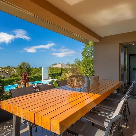 Villa Brdo By Istrialux