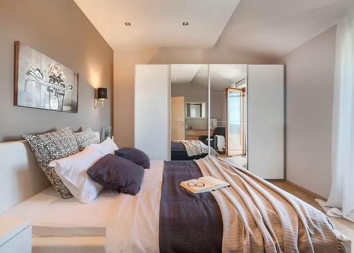 Brdo By Istrialux * Trviz