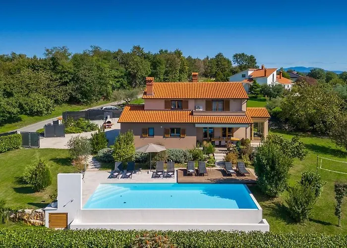 Brdo By Istrialux Trviz