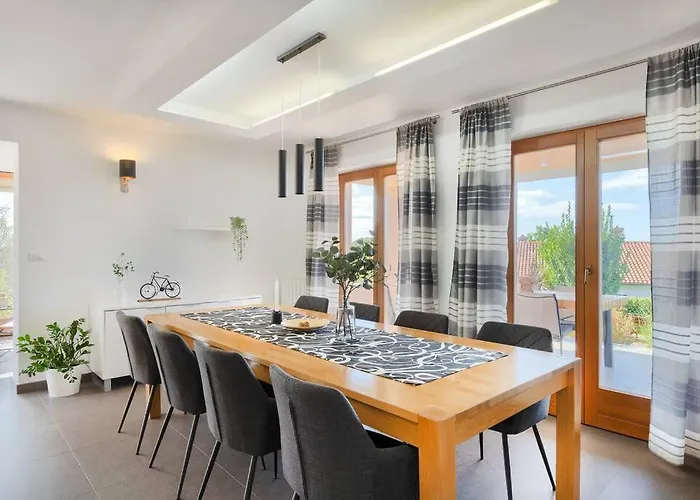 빌라 Brdo By Istrialux *