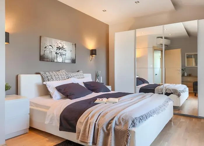 빌라 Brdo By Istrialux Trviz