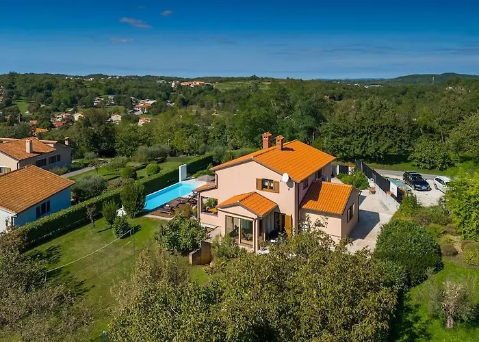 Brdo By Istrialux * Trviz